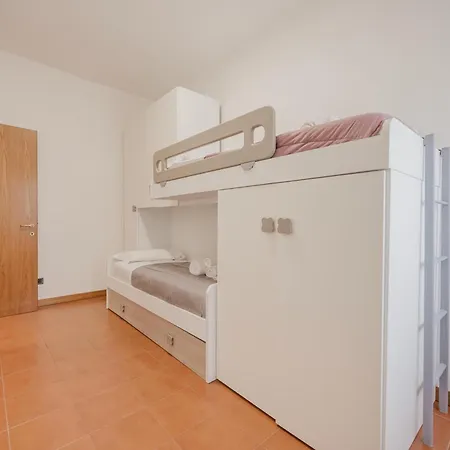 Апартаменты Casa Rivoli - Private Garden & Free Parking *