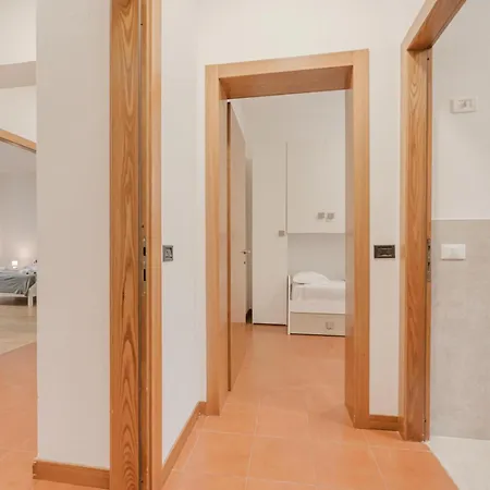 Casa Rivoli - Private Garden & Free Parking Апартаменты